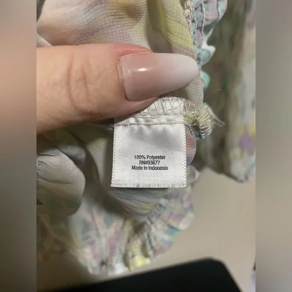 A.n.a 3/4 Sleeve Pastel colored Blouse- size xl(p) - Picture 10 of 11